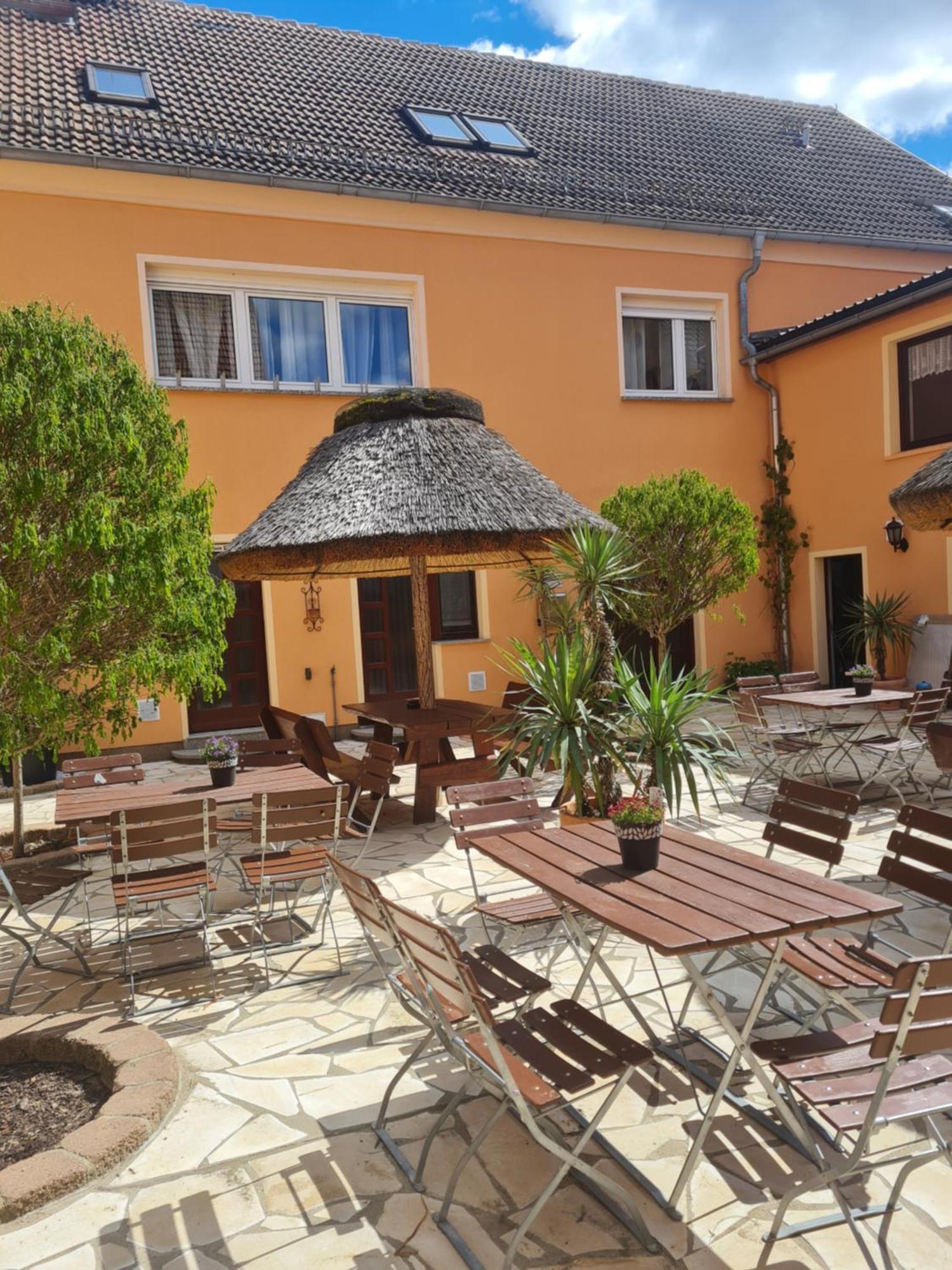 Pension Cubana Rothenburg ob der Tauber Buitenkant foto