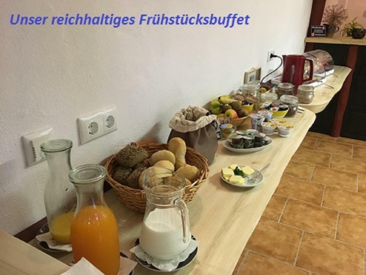 Pension Cubana Rothenburg ob der Tauber Buitenkant foto